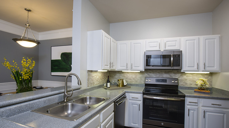 Kitchen with Modern Slate Appliances