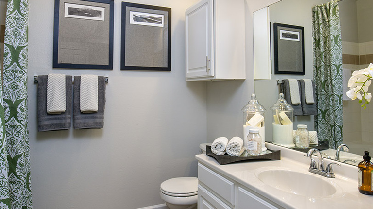 Secondary Bathroom with Cultured Marble Vanity